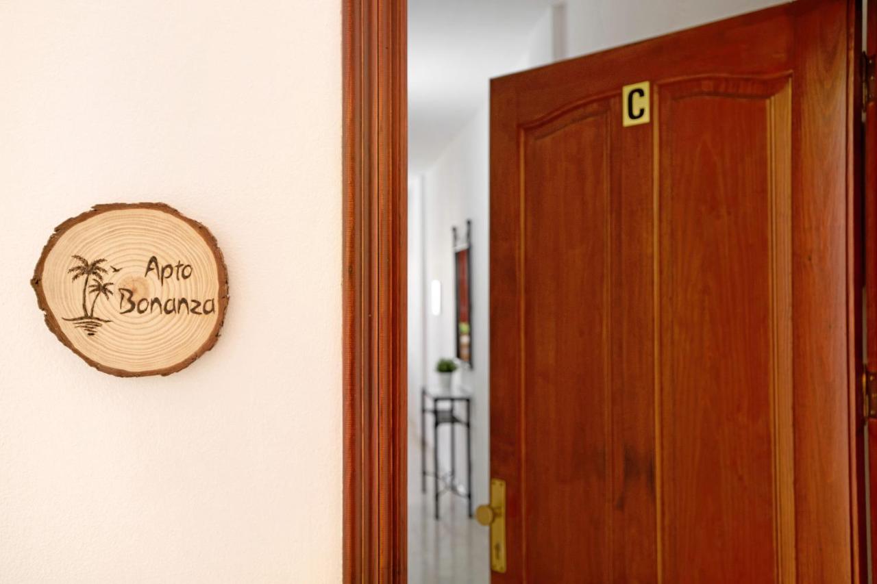 La Bonanza Apartment Playa Blanca  Ngoại thất bức ảnh